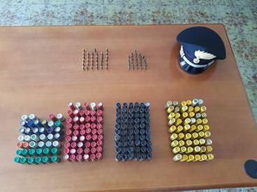Dinami, trovate 400 munizioni vicino a un casolare