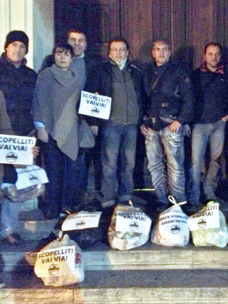 «Scopelliti devi andare via»