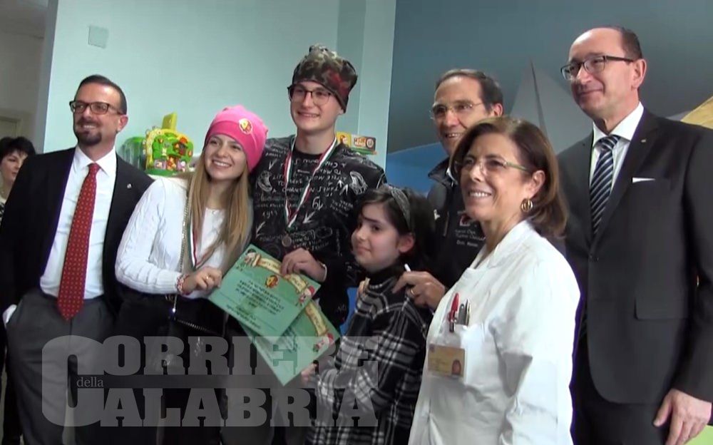 "Pugliese-Ciaccio", gli youtubers Ninna e Matti realizzano il sogno della piccola Cristiana – VIDEO