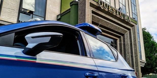 Anziano accoltellato in casa a Vibo Valentia: convalidato il fermo della badante ucraina