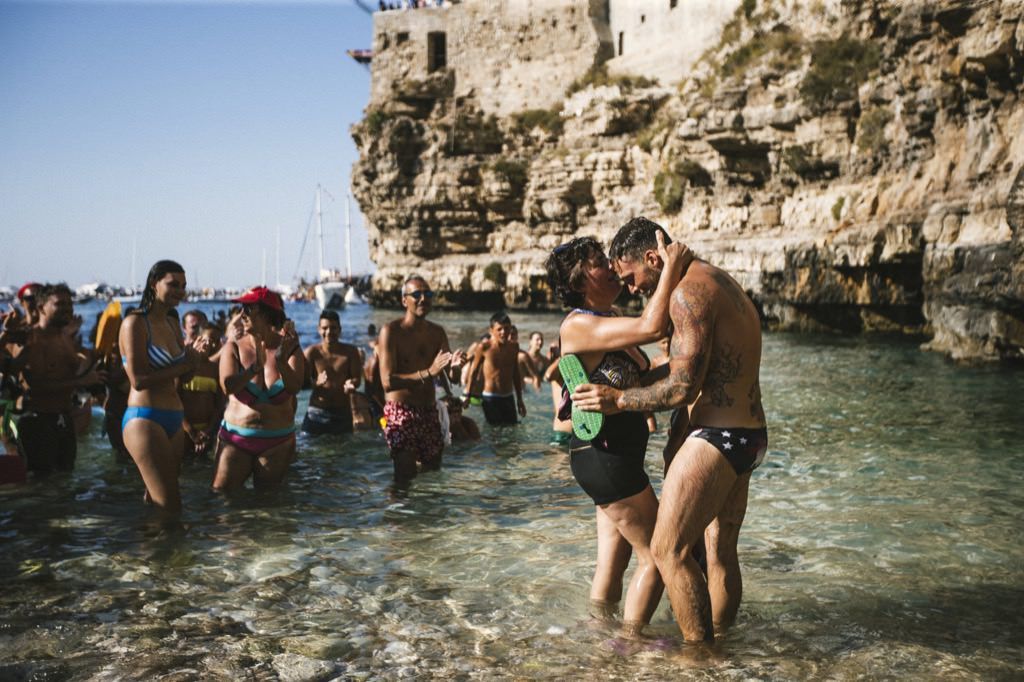 Il campione cosentino dei tuffi estremi: «Mi tatuavo per non essere invisibile»