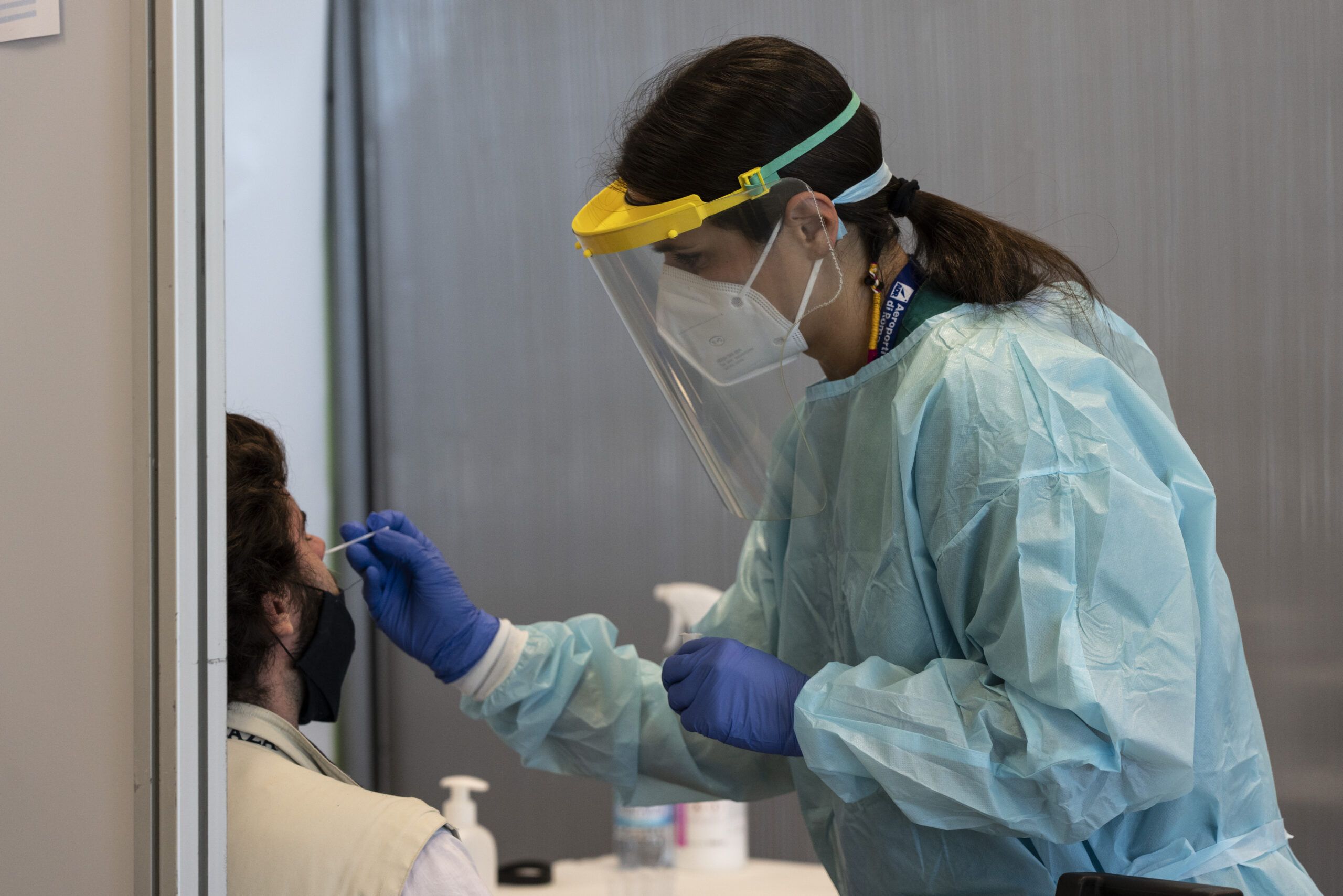 Covid, 1.548 casi e cinque decessi in Calabria – IL GRAFICO