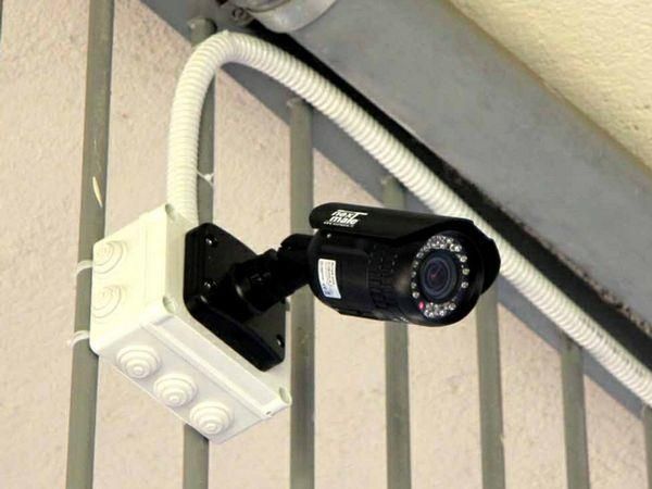 Spiava i dipendenti: ristoratore denunciato a Tropea