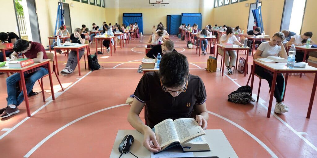Maturità, per la prima prova di italiano testi di Pascoli e Verga