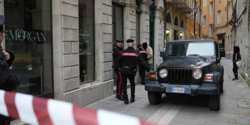 donna morta in casa trieste