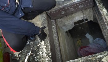Camorra, catturato Gionta jr nel bunker con PlayStation – VIDEO