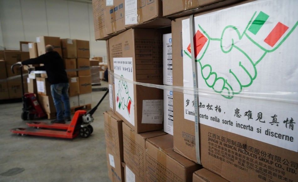 Mascherine donate dalla Cina a Catanzaro, il ringraziamento di Abramo