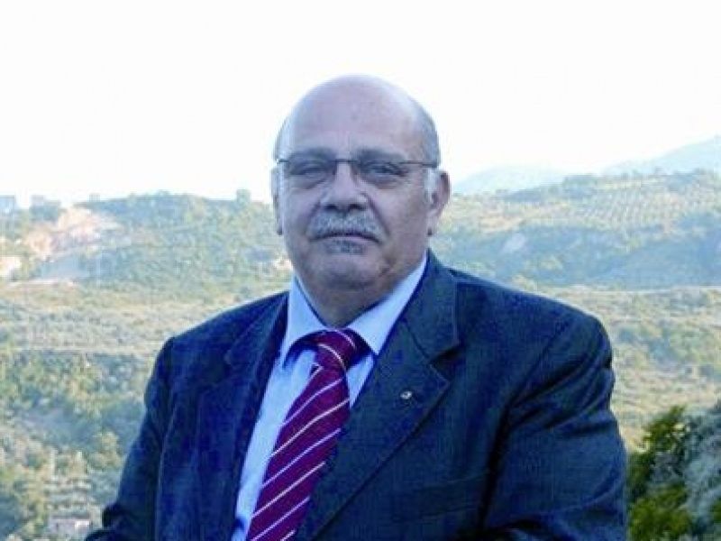 Petilia, il sindaco Nicolazzi minaccia le dimissioni