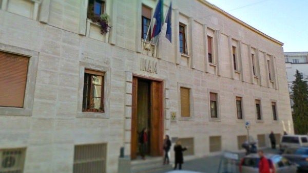 I 133 precari nella "giungla" dell'Asp di Cosenza