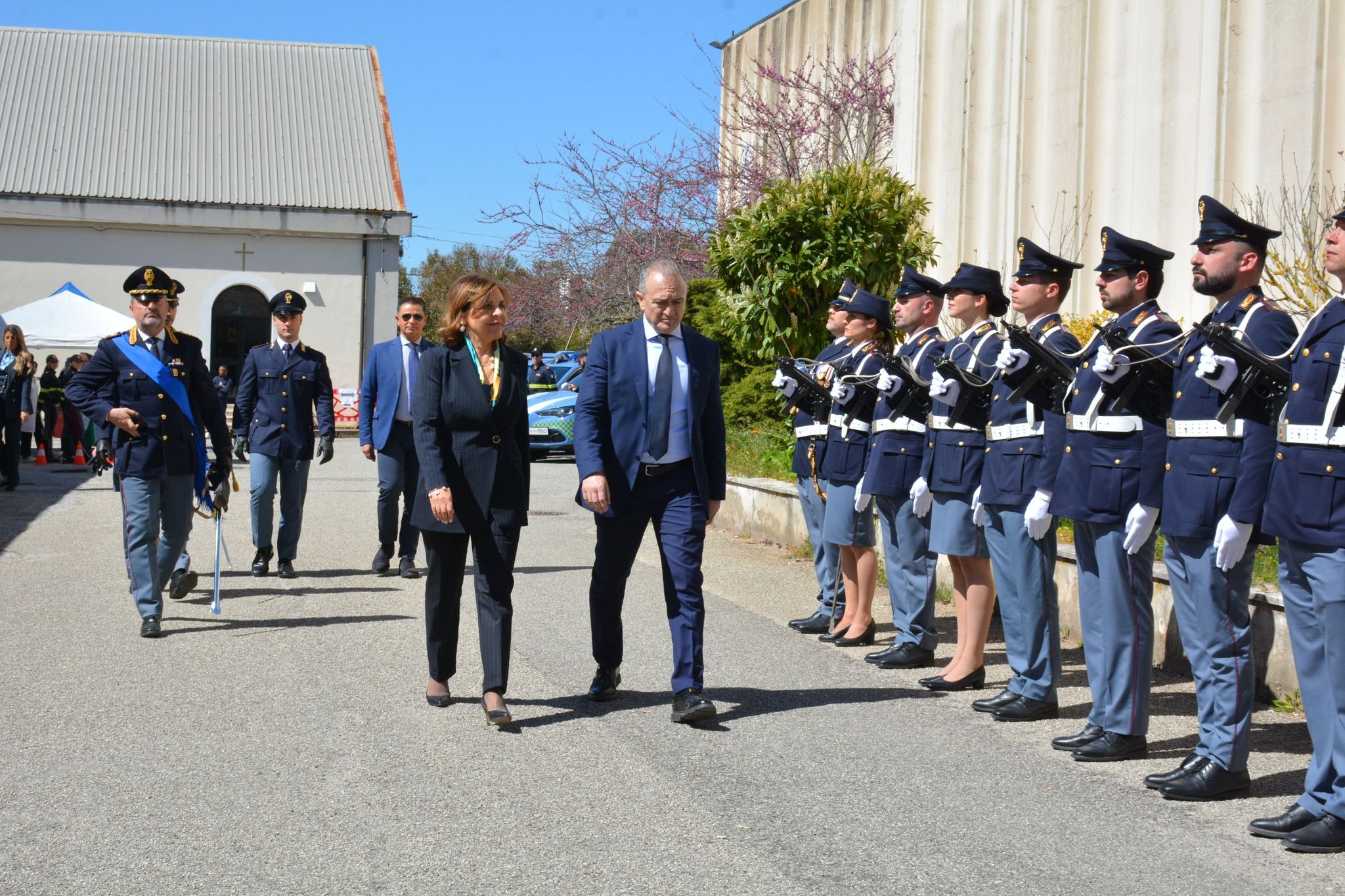 Festa della Polizia, celebrazioni in Calabria: partecipazione e istituzioni in prima linea