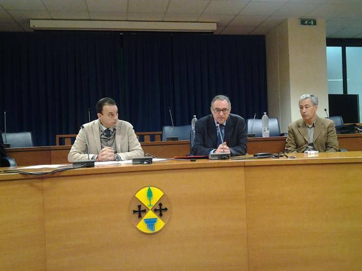 Nucera: «600 euro per chi è senza lavoro»