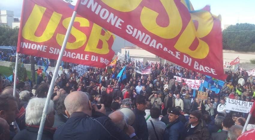 Precari Regione, in arrivo tre mensilità