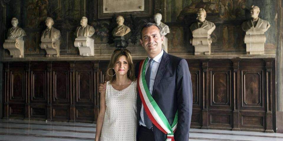 Napoli, il saluto della “first lady” de Magistris: «Anni intensi, senza rimpianti»