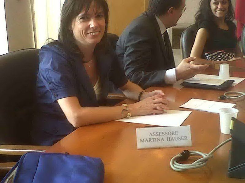 La Hauser lascia la giunta comunale di Cosenza