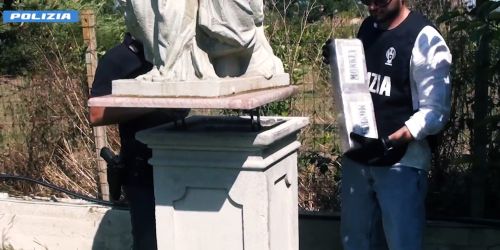 cocaina statua mosè Rosarno