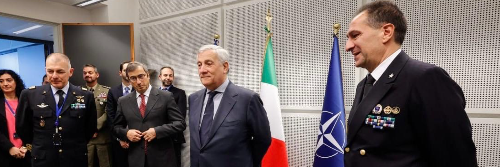 Tajani: «Siamo sotto attacco, la Nato cambi strategia»