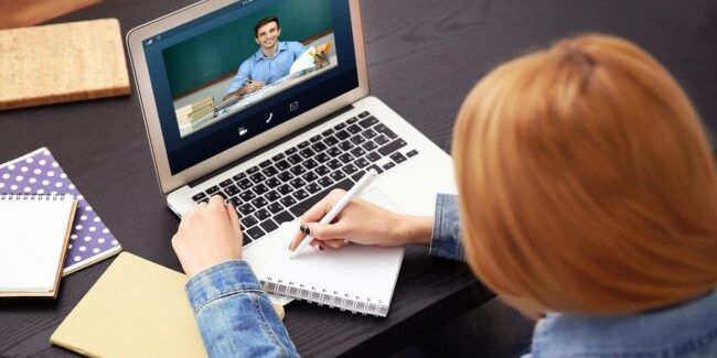 Catanzaro, insegnante positiva. Chiuse cinque classi