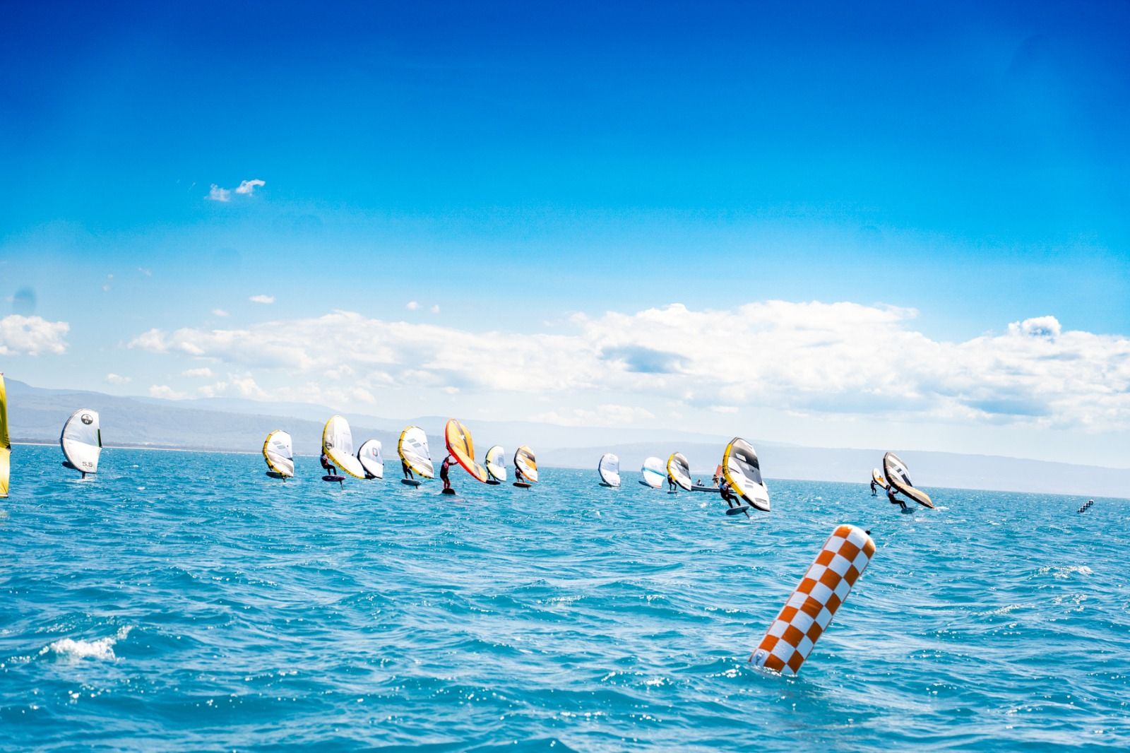 Wing Foil a Gizzeria, il National Grand Slam apre la stagione sportiva 2025