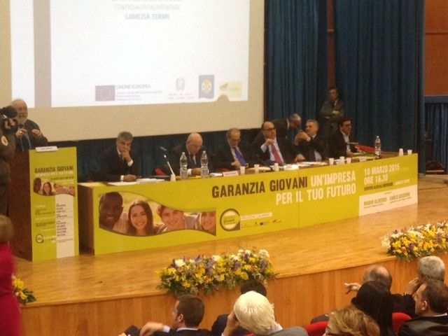 «Milioni di euro per i giovani, ad aprile i bandi»