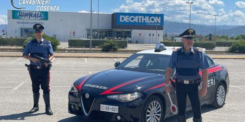 Aveva in casa una pistola: i carabinieri arrestano un pregiudicato di Rossano