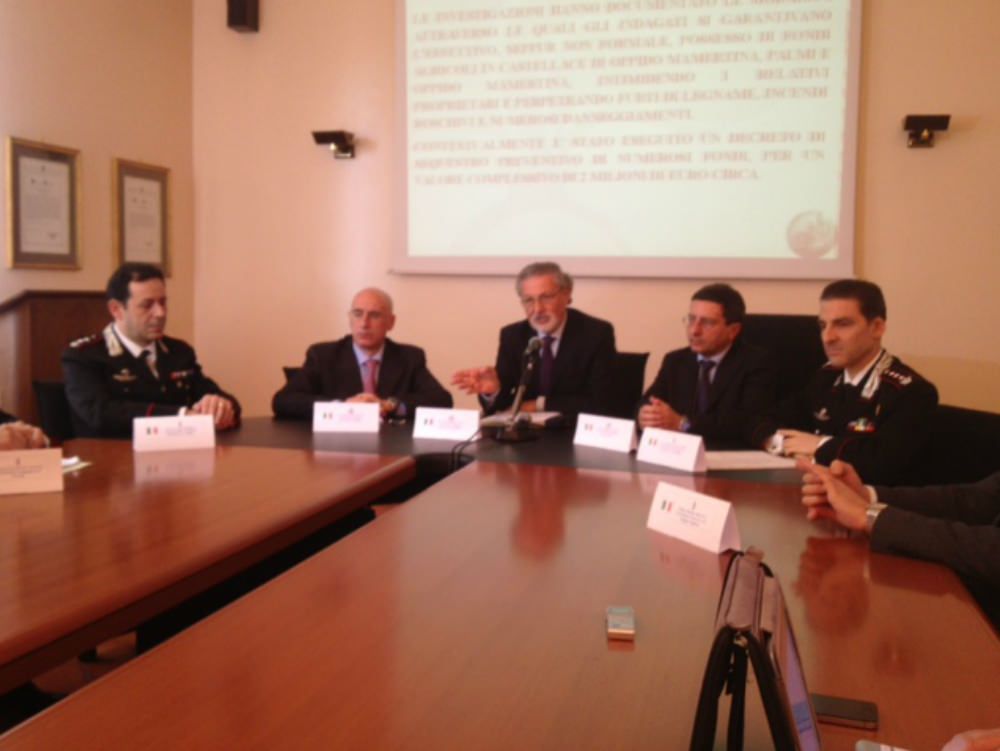 Le mani dei Mammoliti sui fondi agricoli