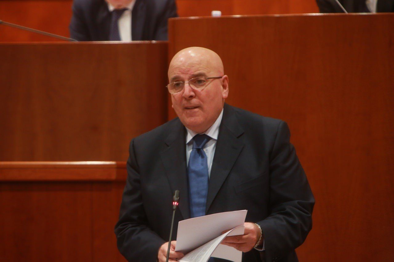 Film Commission, scontro tra Oliverio e Ferro