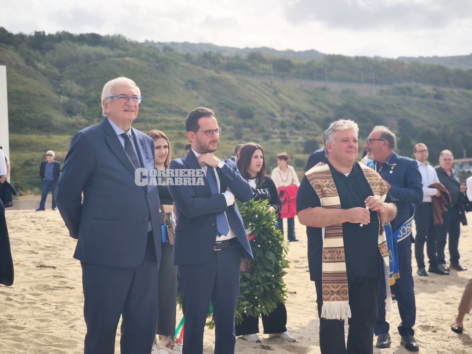 Il ministro Tommaso Foti in visita al Nautico di Pizzo: «Qui c’è tanta storia, ma anche tanto futuro» – FOTO