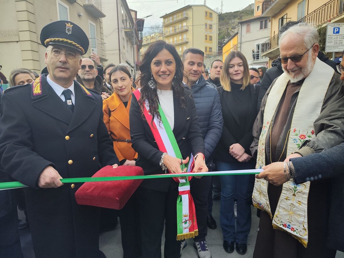San Giovanni in Fiore, inaugurata l’isola pedonale