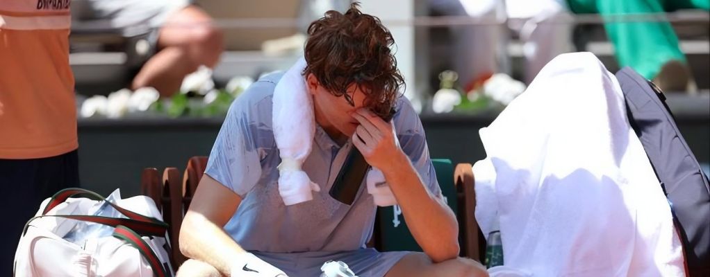 Roland Garros, Jannik Sinner eliminato