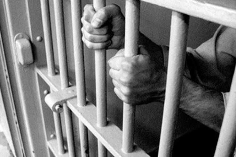 «Storie utili per chi in galera non c'è stato»