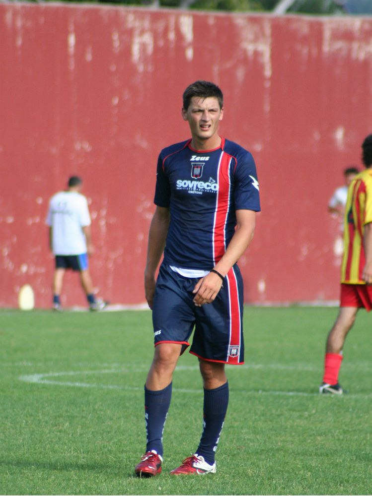 Crotone sul Gubbio all`ultimo respiro