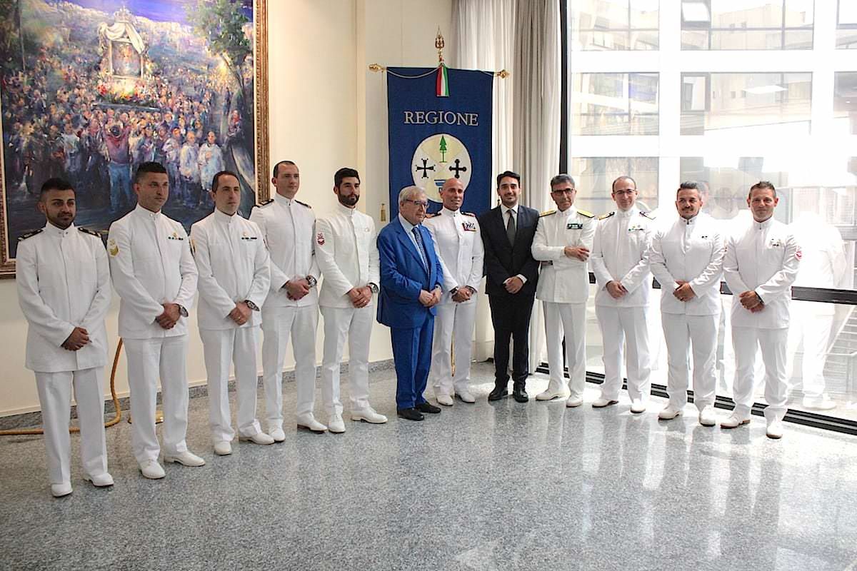 Soccorso in mare, encomio del Consiglio alla guardia costiera di Vibo