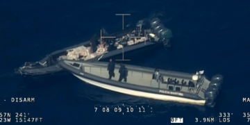 Nell’Atlantico sequestrate 3,7 tonnellate di cocaina. Un morto e due arresti