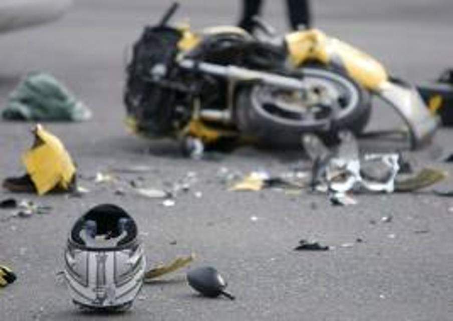 Scontro frontale fra due moto, due morti a Bagnara
