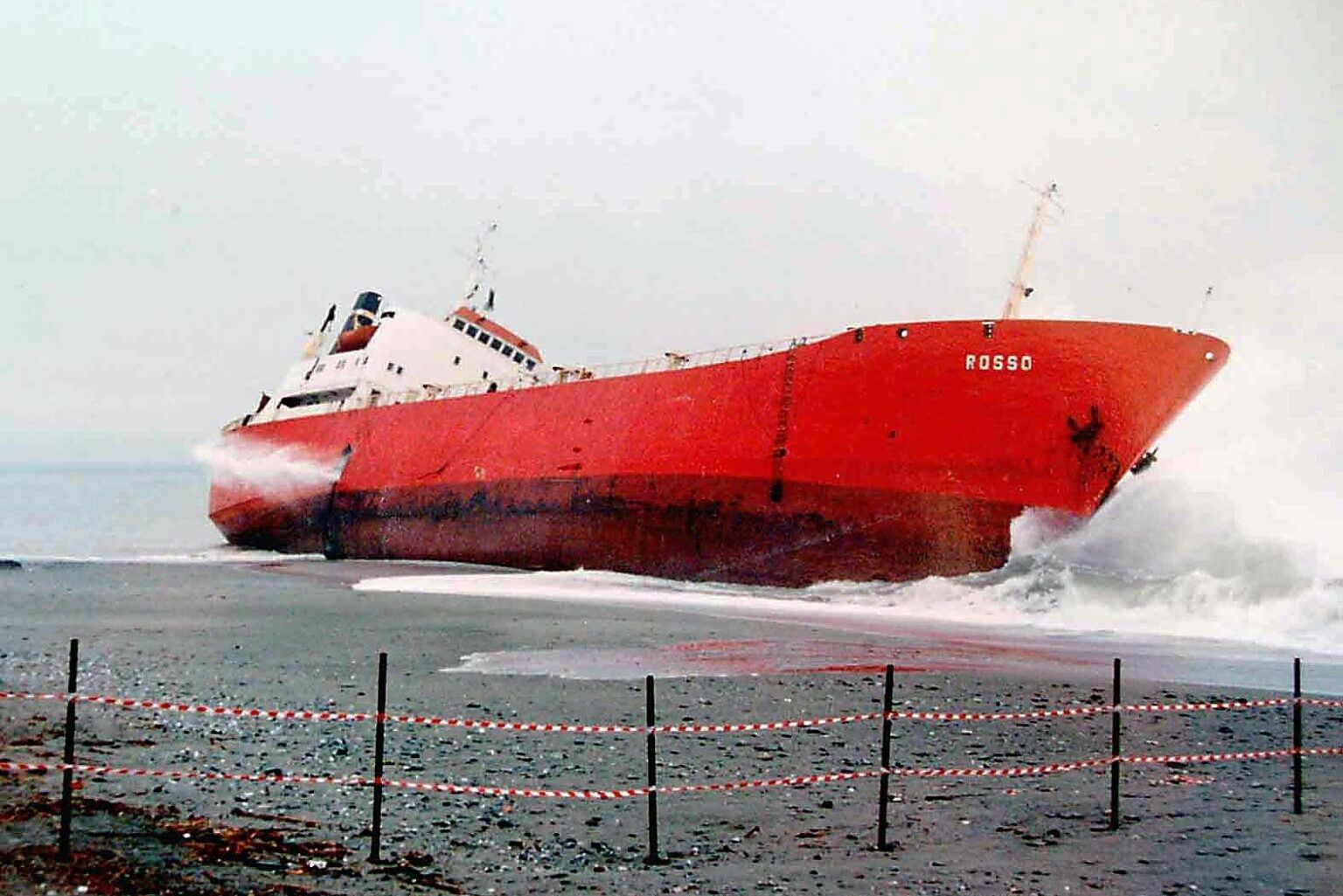 Jolly Rosso, la «nave dei veleni» e le anomalie irrisolte