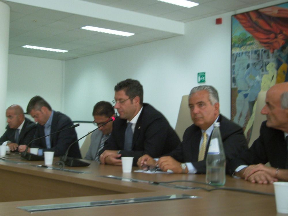 Salvi i treni regionali Napoli-Paola