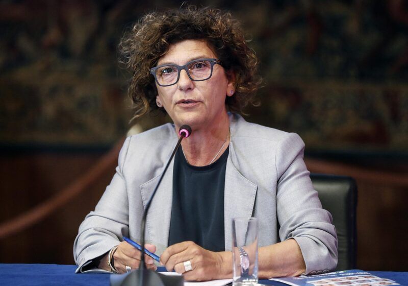 La lotta alle mafie, le celebrazioni e il riscatto. Tina Montinaro a “L’altra Politica”: «I pentiti in Tv un’offesa per i familiari»