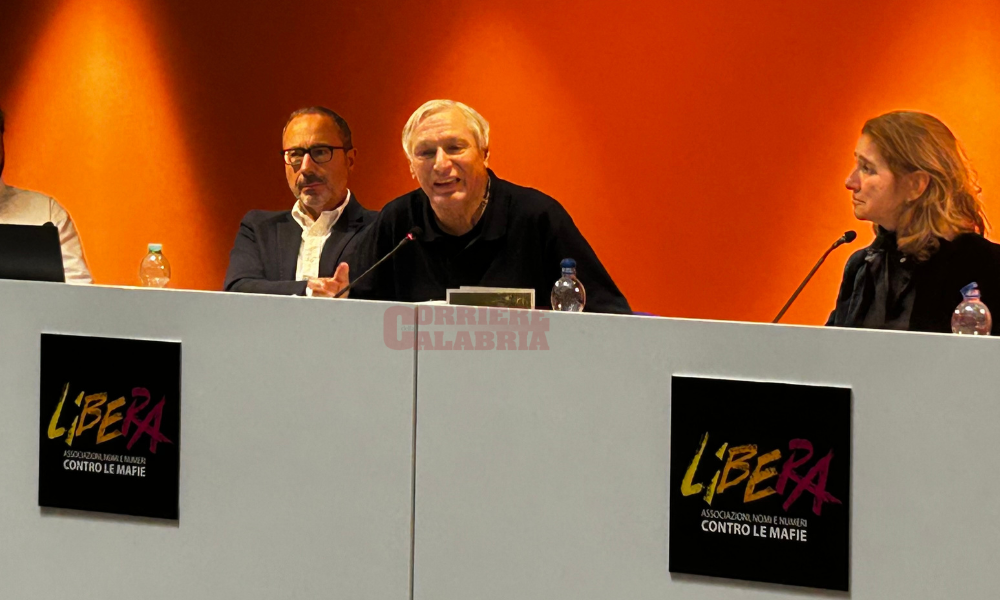 Don Ciotti: «La memoria non basta se non si trasforma in giustizia. Insieme dobbiamo disarmare le mafie»