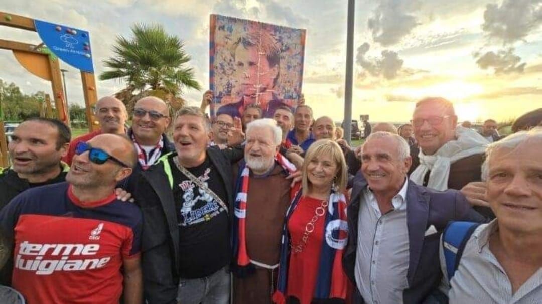 Il lungomare di Grisolia intitolato a Denis Bergamini – VIDEO