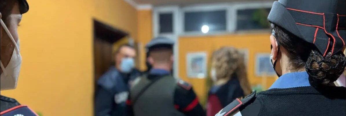 Stupro di gruppo in un motel, arrestati tre giovani