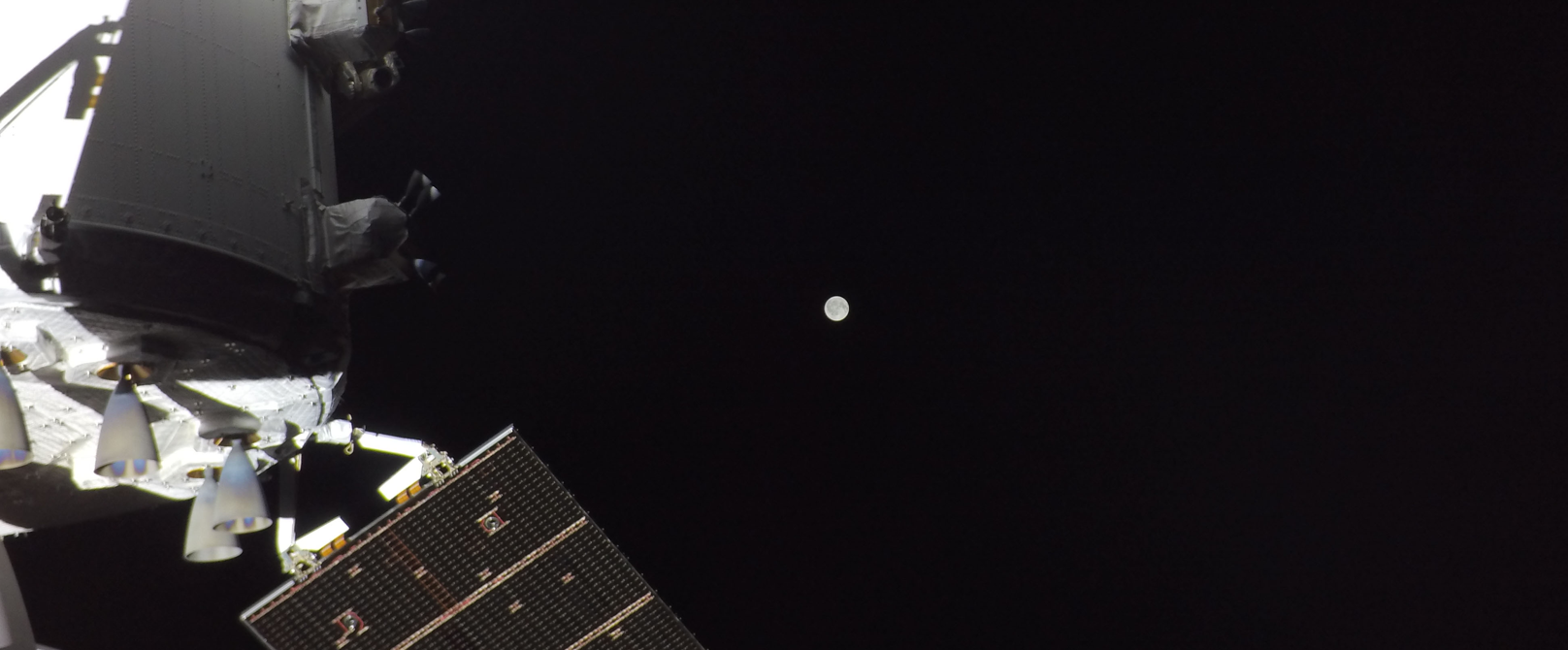 Artemis II è a metà strada verso la Luna