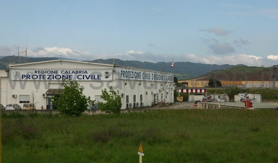 Protesta alla Cittadella: «Vogliono smantellare la Protezione civile»