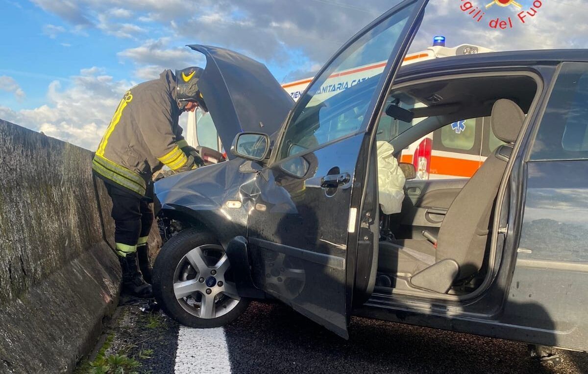 Incidente stradale a Lamezia Terme, ferita una donna