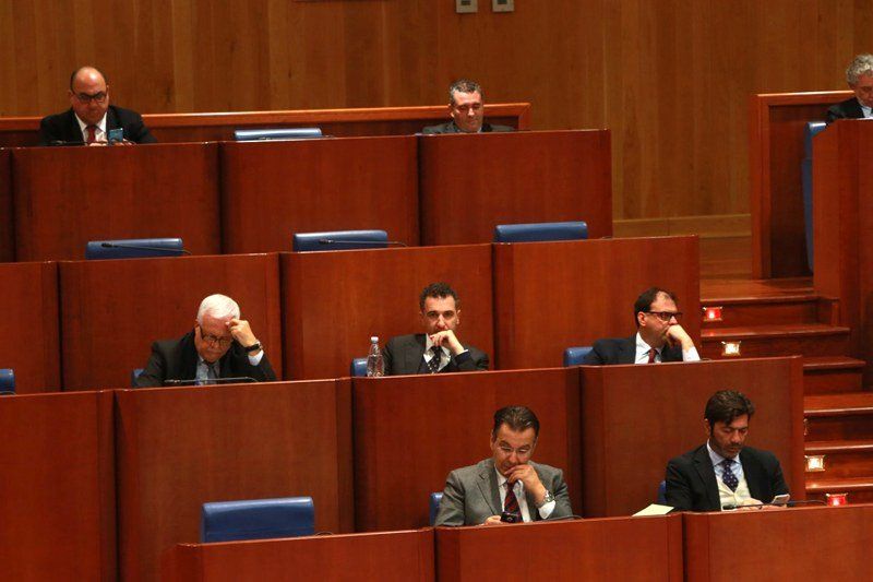 "Voto truccato", la maggioranza invoca una riunione urgente