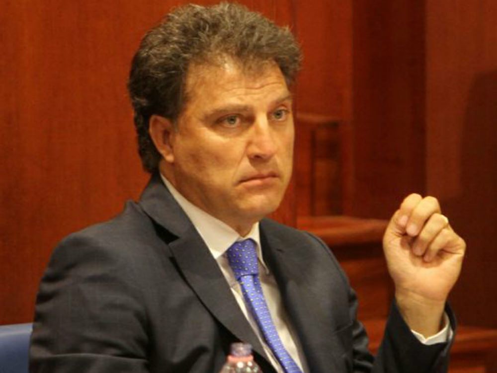 Se il centrista Dattolo punzecchia la maggioranza