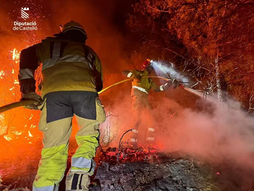 Spagna, incendio boschivo in Andalusia: 12 morti
