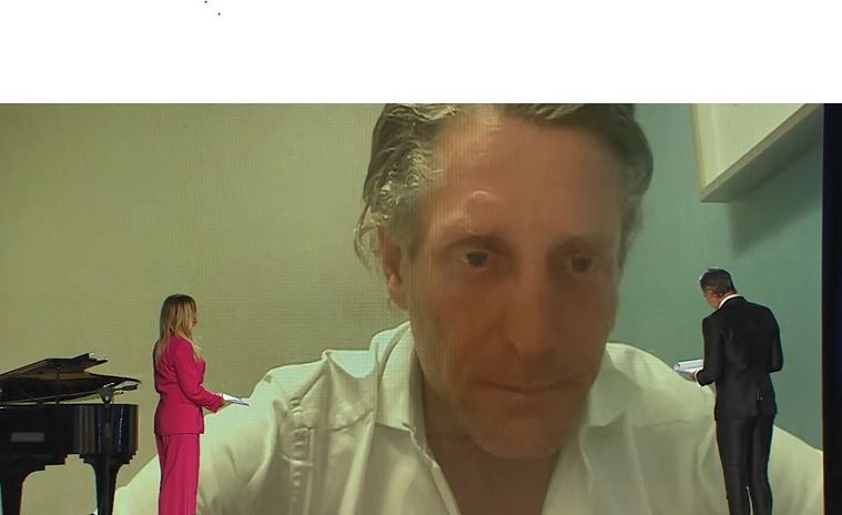 Lapo Elkann annuncia l’apertura in Calabria di una Casa Laps per donne e figli vittime di violenza