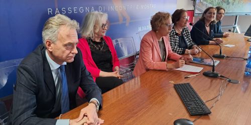 le donne calabresi del vino_korale