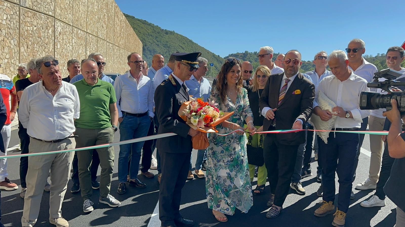 Inaugurata per fine lavori la Strada di collegamento Cosenza-Sibari