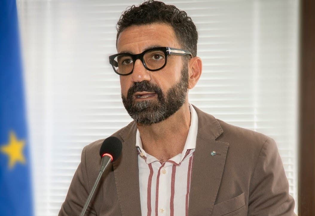Ex sede Uil Crotone, il giudice rigetta il ricorso d’urgenza: confermata l’occupazione di Confial e Unsic